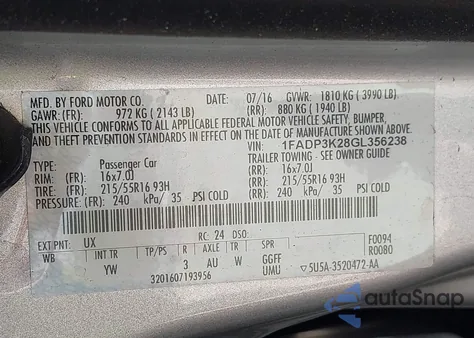 2016 Ford Focus Se z USA, uszkodzony, nr VIN 1FADP3K28GL356238